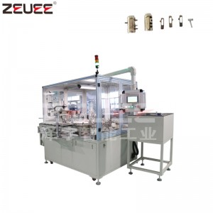 Ablak- és ajtótartozékok zárhengeres automata összeszerelő gép