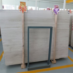 Fehér Serpeggiante fadarabon márványlapok