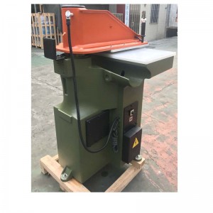 használt újraépített ATOM vágógép gép bőrcipőkhez és táskákhoz