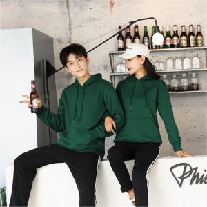 # 305-berber gyapjú kapucnis