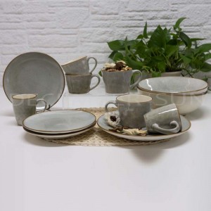 Kerámia egyszerű vacsorakészlet