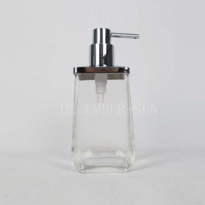 Áttetsző üveg fürdőszobai kiegészítők