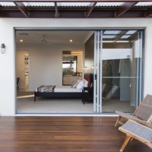 Alumínium és UPVC tolóajtó