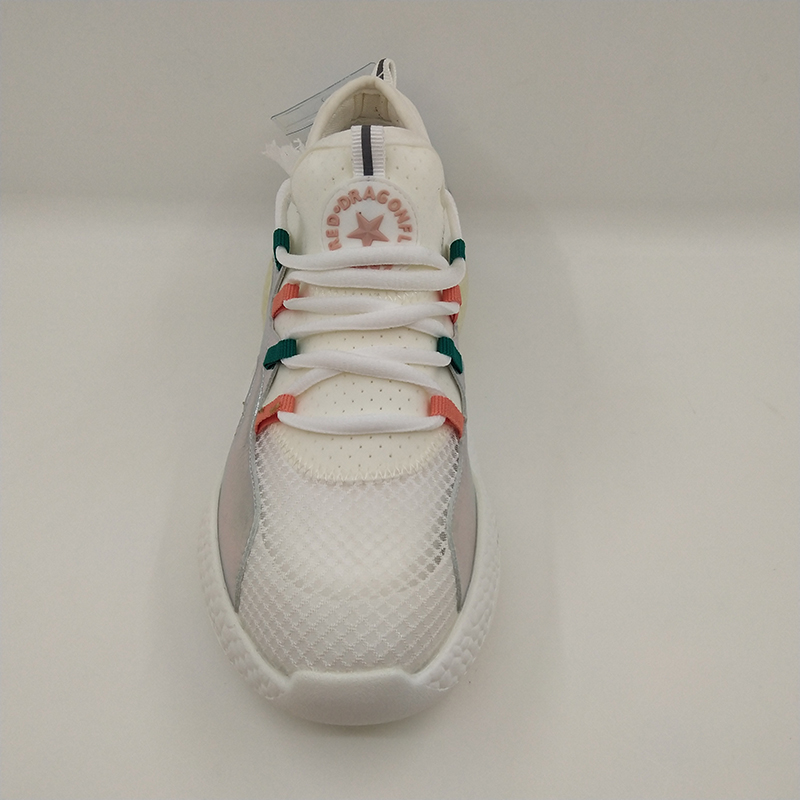 Divatos sportcipő-001