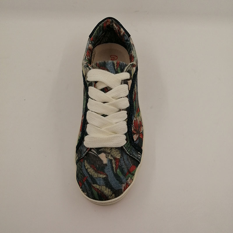 Alkalmi cipő/Sneaker-002