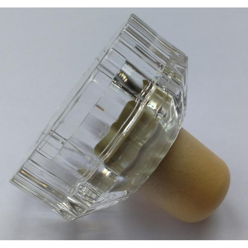 borosüveg dugó akril kupak