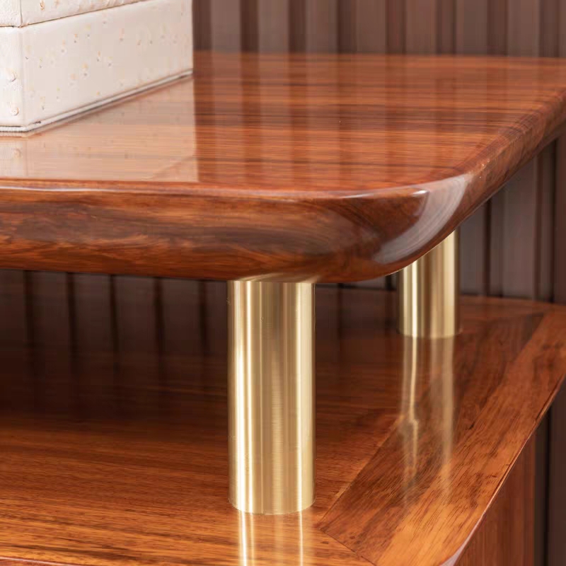 A HE421F módosított expoy akrilát jó szinttel és gyors kikeményedési sebességgel, költséghatékony