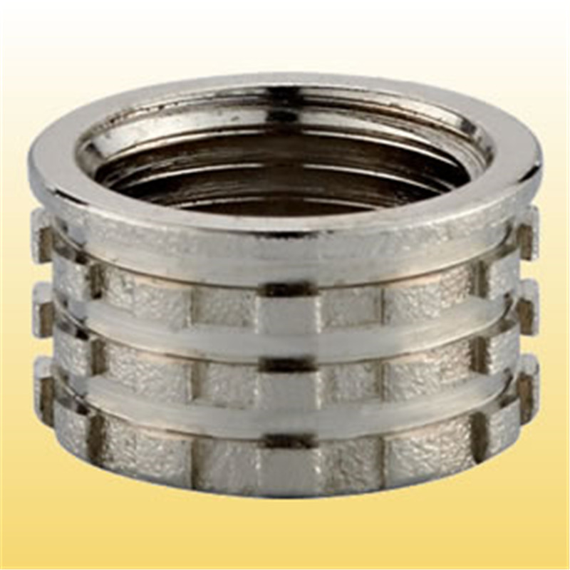 a polietilén csőhöz tartozó szerelvények beillesztése