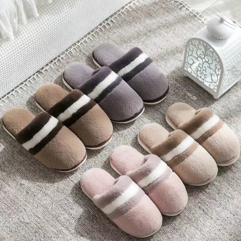 Beltéri plüss papucs