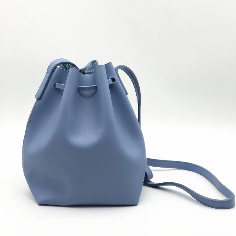 2020 divat vödör táska