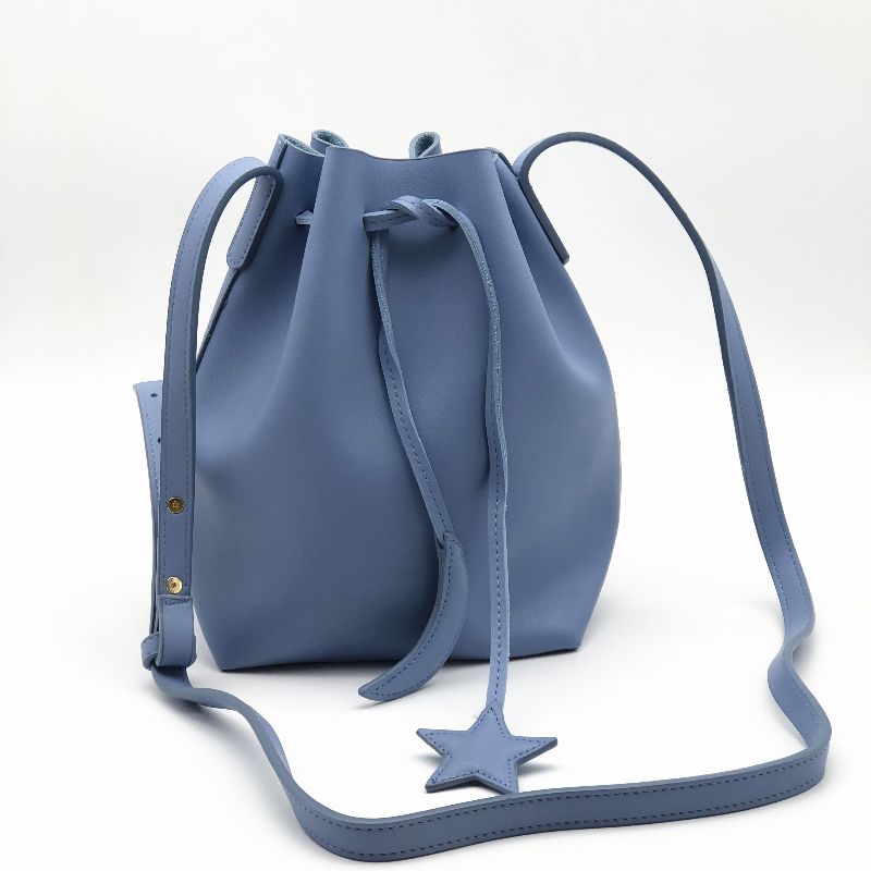 2020 divat vödör táska