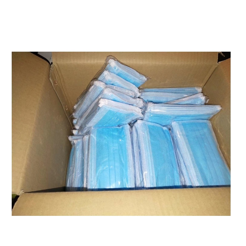 3 rétegű, egyszer használatos, felnőttkori védőmaszk