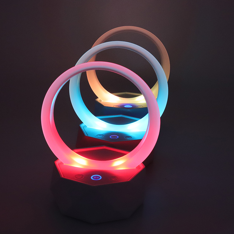 OS-542 BLUETOOTH HANGSZÓRÓ LED-SZÓRÓKAL