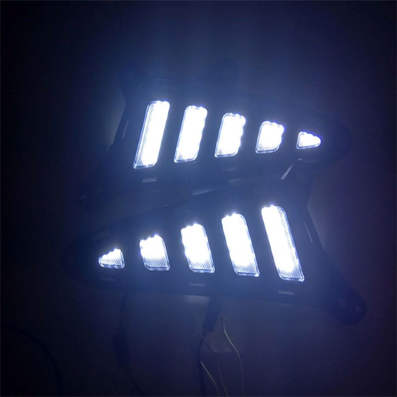 Nappali menetjelző lámpa a Toyota CHR-hez, ködlámpa a Toyota Chr 2018 DRL-hez