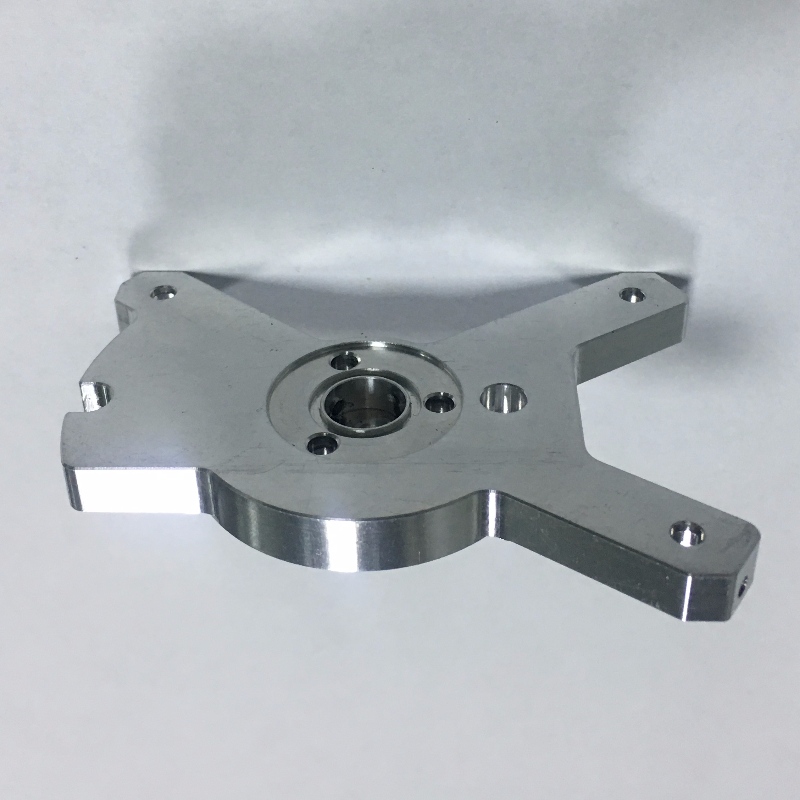 CNC maró alkatrészek \/ szűk tolerancia +\/- 0,02 mm