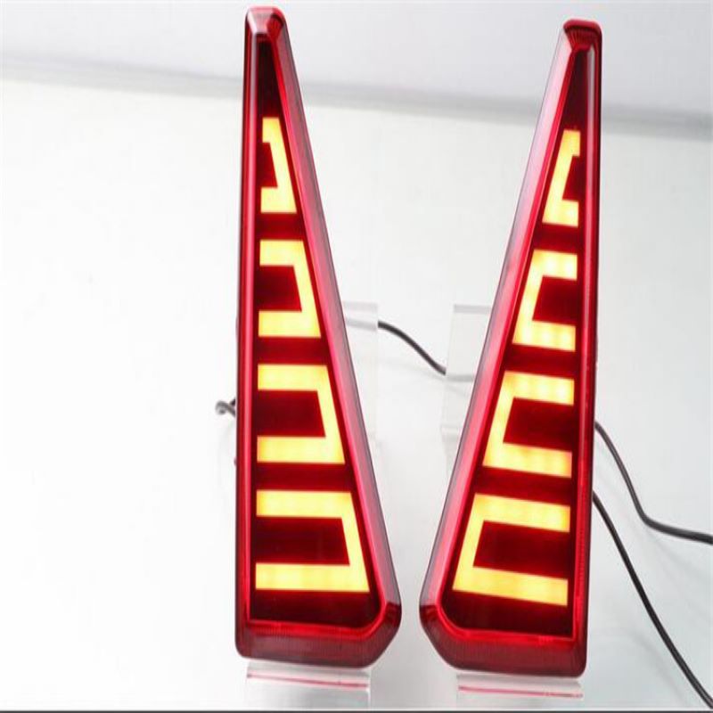 A Toyota Voxy 2016 féklámpája 2019,a Toyota Voxy 2016 hátsó lökhárító lámpája