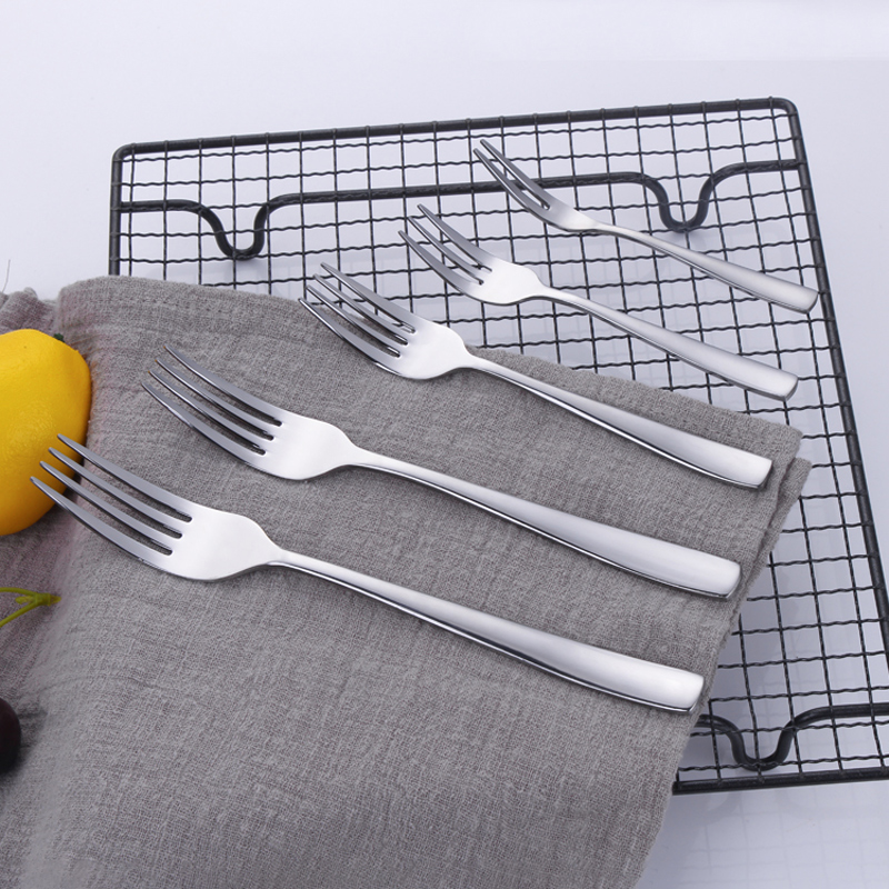 19pcs egyszerű/klasszikus tükör lengyel fém étkészlet