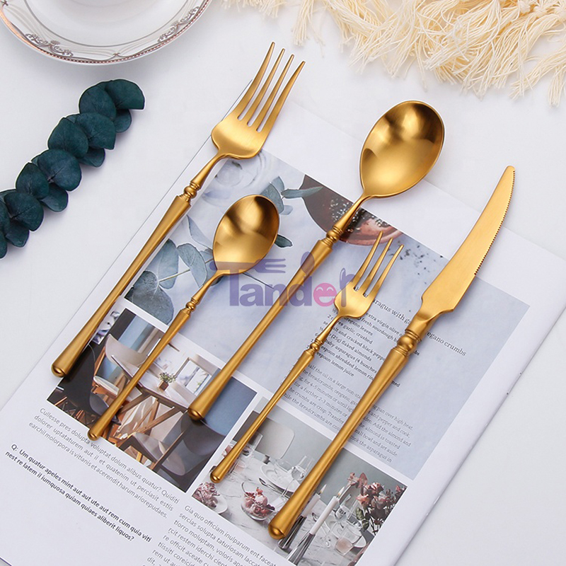 Étkezésre szolgáló fém anyag matt esküvő és lengyel rozsdamentes acél evőeszköz villák és kések eseményekhez