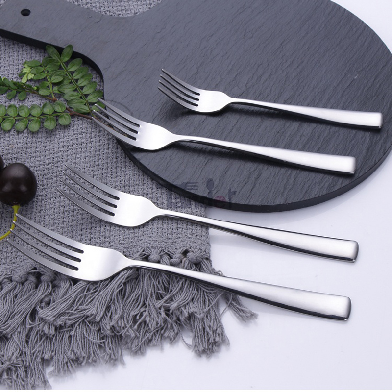 15-ös darab Silverware Flatware Cutlery készlet