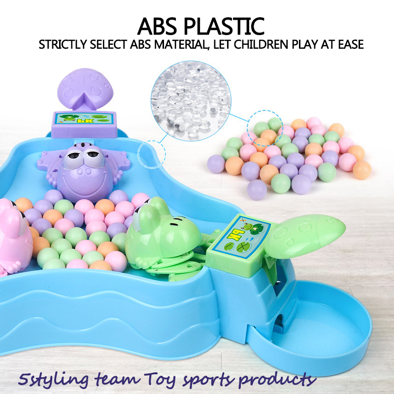 Tiktok, ugyanazok a gyermekek, béka, bab és a lány, a kapzsi Doug család interakciós játék.