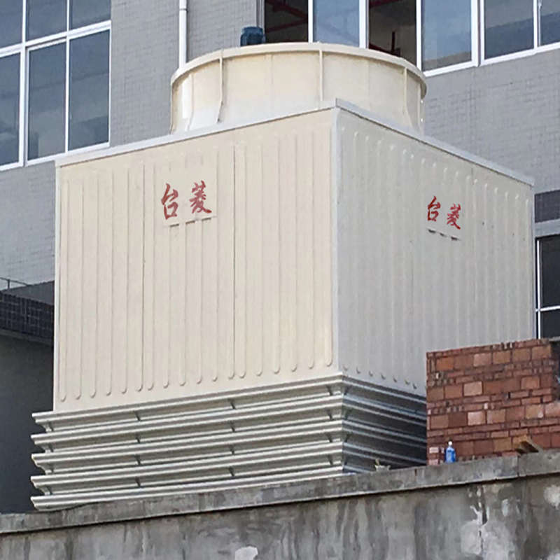 175M3 / H vízáramú négyszögletes keresztáramú hűtőtorony hűtőtorony