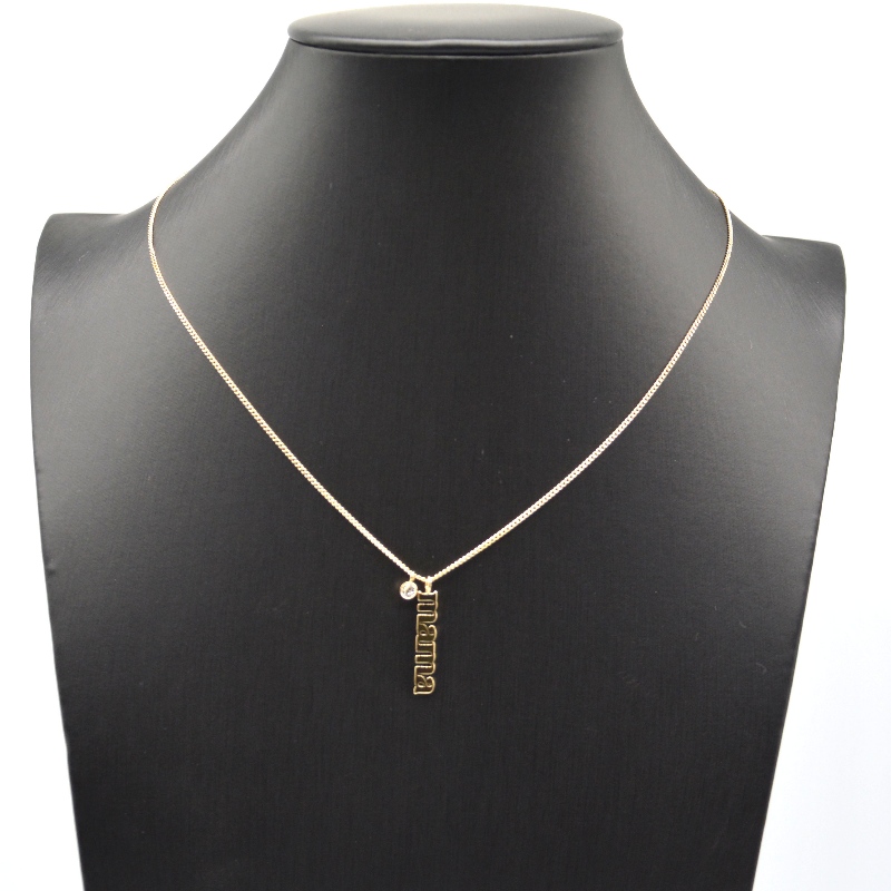 Rozsdamentes acél e-mail használata a cirkónia alatt