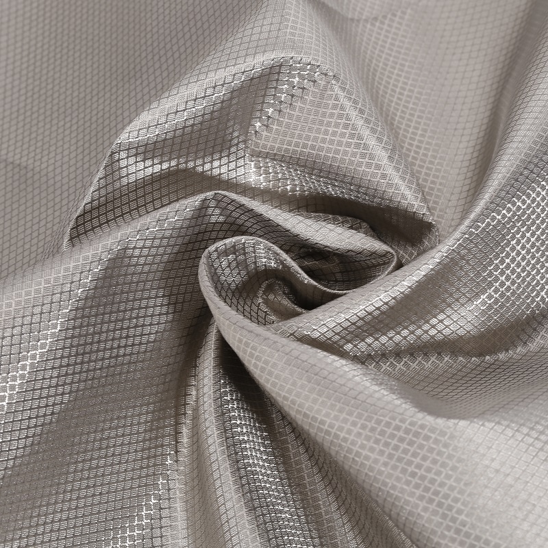 Gyémánt vezető anyag \/ gyémánt képernyő