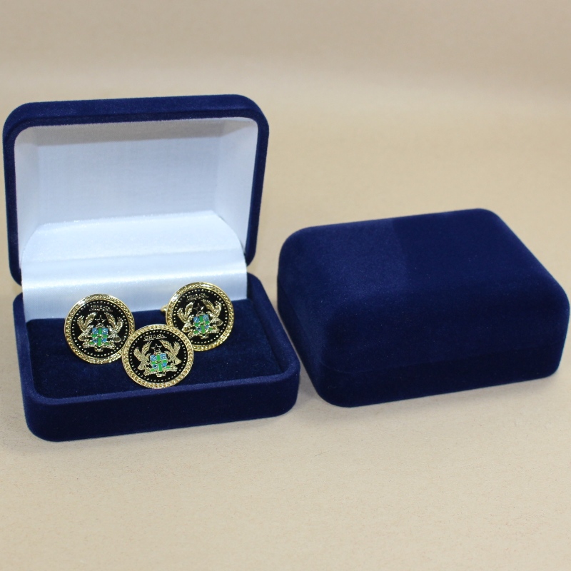 Tétel D-45S köralakú Velvet Box néhány mandzsettagombhoz, egy 60mm-es nyakkendőcsipesz hosszában, vagy több jelvény, érme, érme stb. mm.75*95*32mm, súlya körülbelül 65g