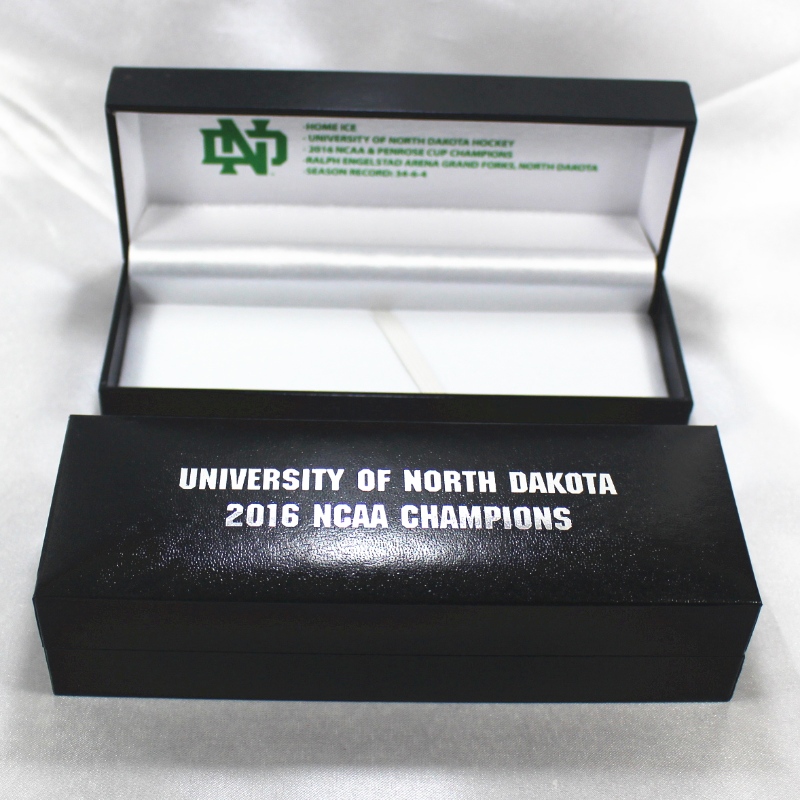 Tétel V-12L téglalap Leatherette Papírdoboz 140*35mm többszörös jelvény, toll ÉS nyaklánc stb. mm.160*58*40, súly körülbelül 120g