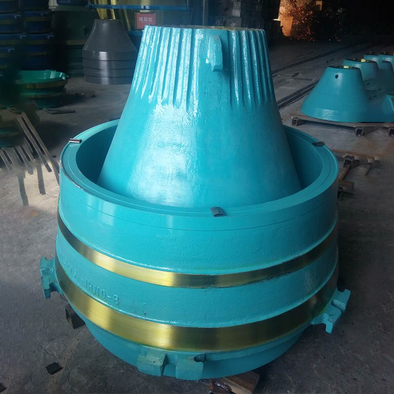 Sandvik CH440 \/ CH430 \/ Metso GP300S Bowl Liner és Mn18cr2 köpeny Molly-val, a Barmac 9100SE VSI alkatrészekkel, az Egyesült Arab Emírségek Fujerah Quarry-ba.