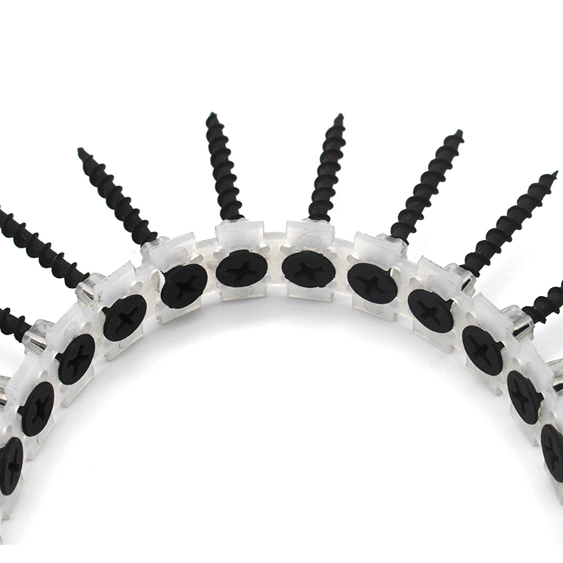 Műanyag szalaggal szétválasztott fekete foszfátos gipszkarton csavar a beszereléshez