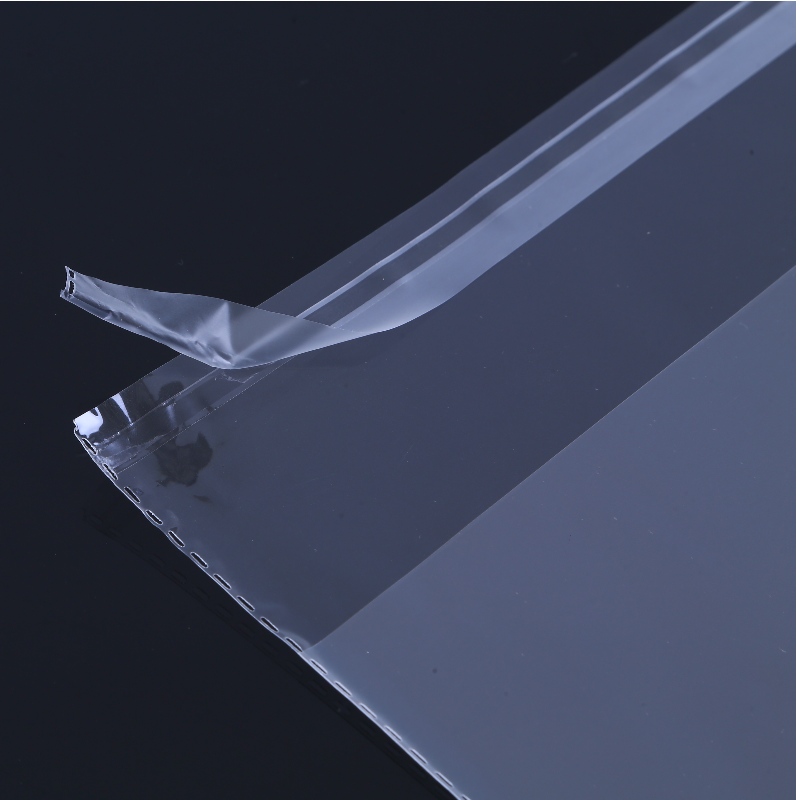 Színes, nyomtatott öntapadós pecsét OPP műanyag tasak fejléccel