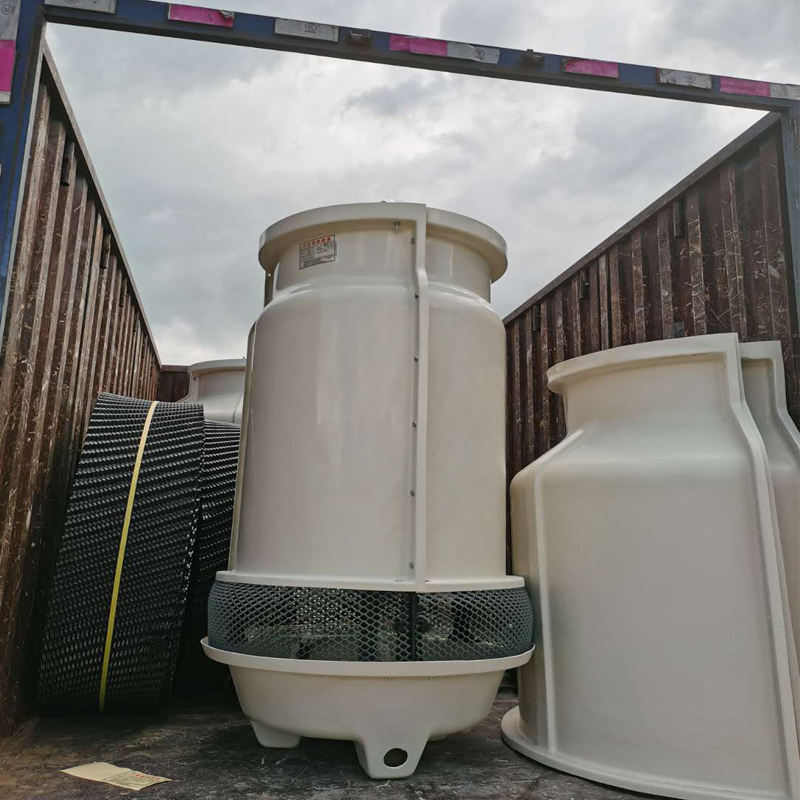 Kicsi üvegszállal megerősített műanyag hűtőtároló, 8 tonna