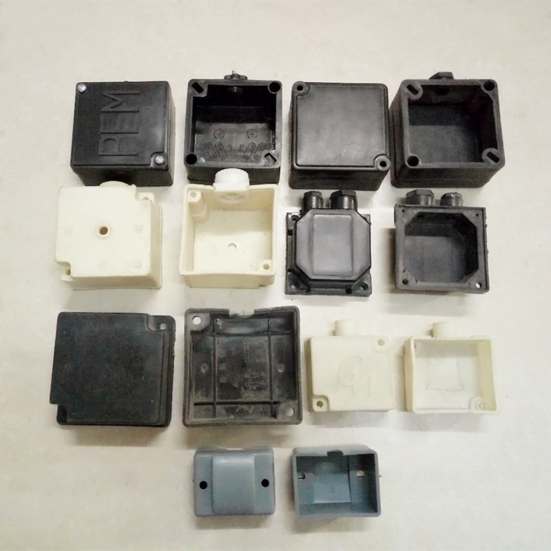 Elektronikus centrifugális kapcsoló Motorok és gépek huzalozása Daru kapcsoló háromfázisú. Egyetlen fázis