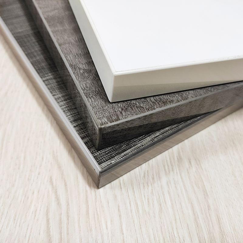 Miért van szükség a mesterséges panel élszalagozására?