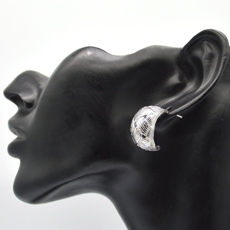 Ezüst fülbevalók női kerek vésett twill fülbevalók, Kína Ruifanbao ékszerfeldolgozó gyár