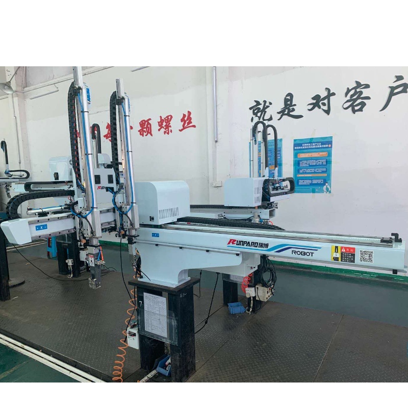 RB sorozatú manipulátorgyártó a nagy pontosságú fröccsöntés automatizálásához