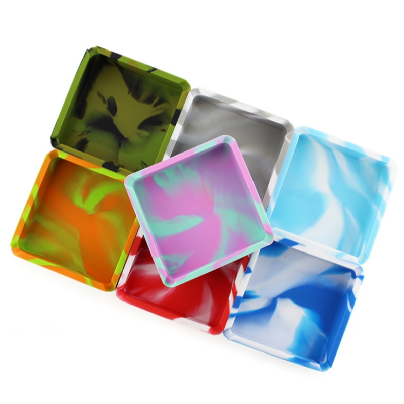 Nagy négyzet alakú álcázó hamutartó