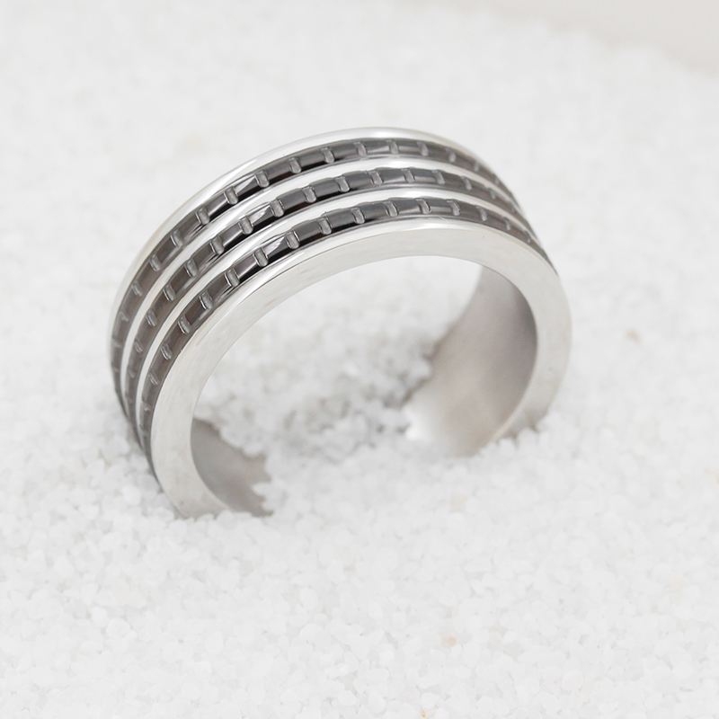 Férfi rozsdamentes acél kéttónusú fekete bevonatú gyűrű