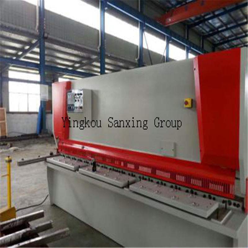 Hidraulikus nyírógép