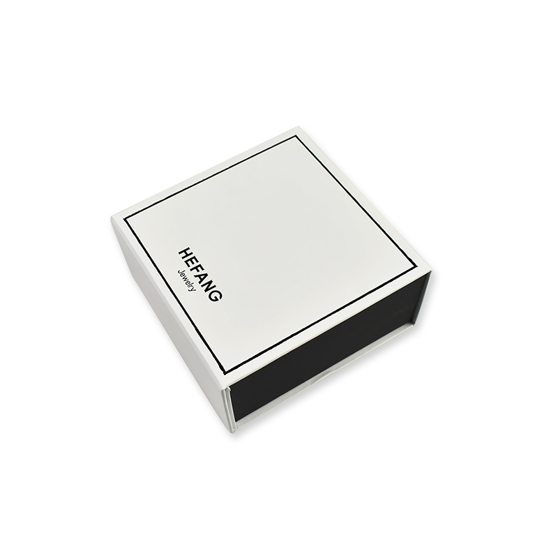 Ékszer doboz/négyszögletes doboz