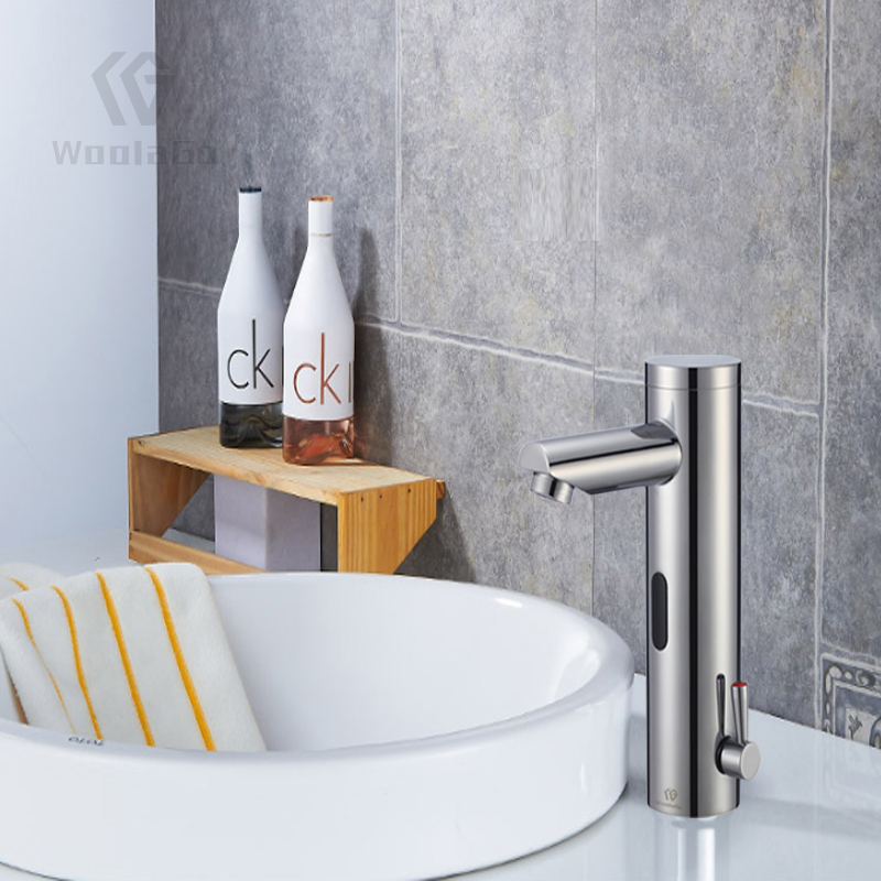 Automatikus intelligens szenzorcsap-SBF1605