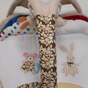 A playmat- maci és nyúl