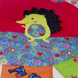 Sokszög baba játszószőnyeg - Hedgehog