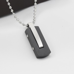 Nagykereskedelmi rozsdamentes acél kéttónusú fekete bevonatú medál nyaklánc