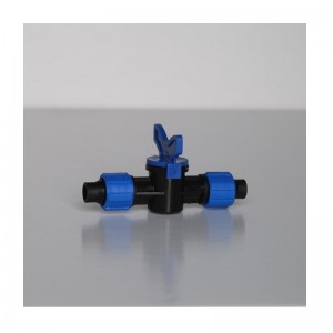 A PE csepegtetőcső beágyazott csatlakoztatási szelepe