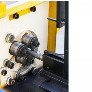 HB-16 bütyök automatikus háromtengelyes gördülőgép