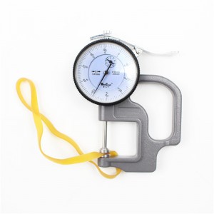 A gyártók egyedi meghosszabbított és kiszélesített gumiszalagok sárga átlátszó, nagy rugalmasságú, nem könnyű feltörni a nagyméretű gumiszalagokat