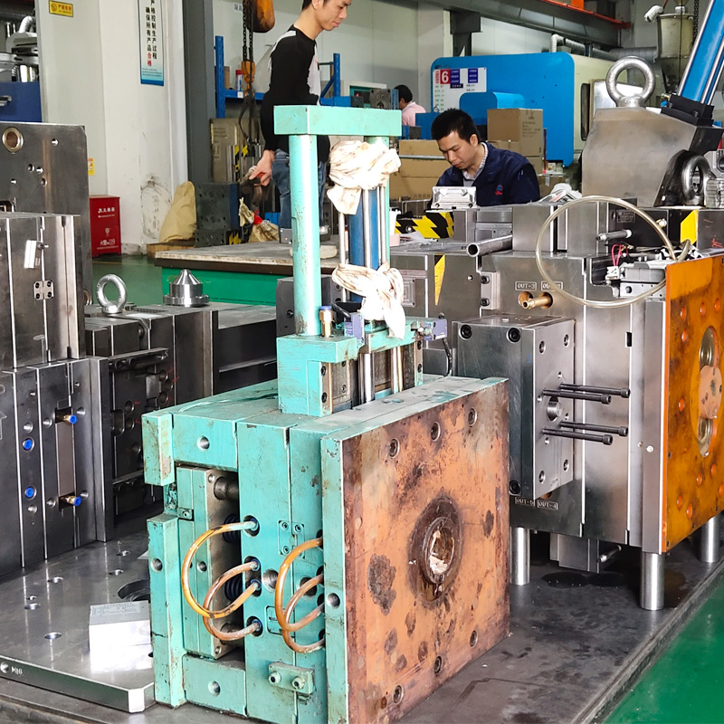 Kína oem gyártási motor tartalék egyedi, kiváló minőségű formázó alkatrészek műanyag penész