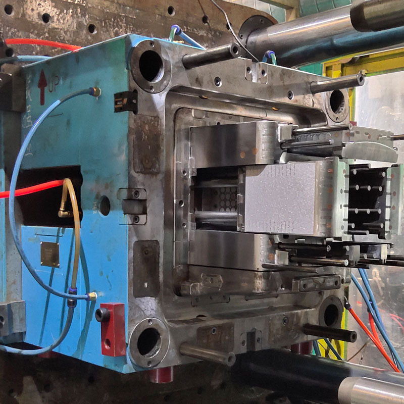 Shanxi legnagyobb fröccsöntő üzem megbízható